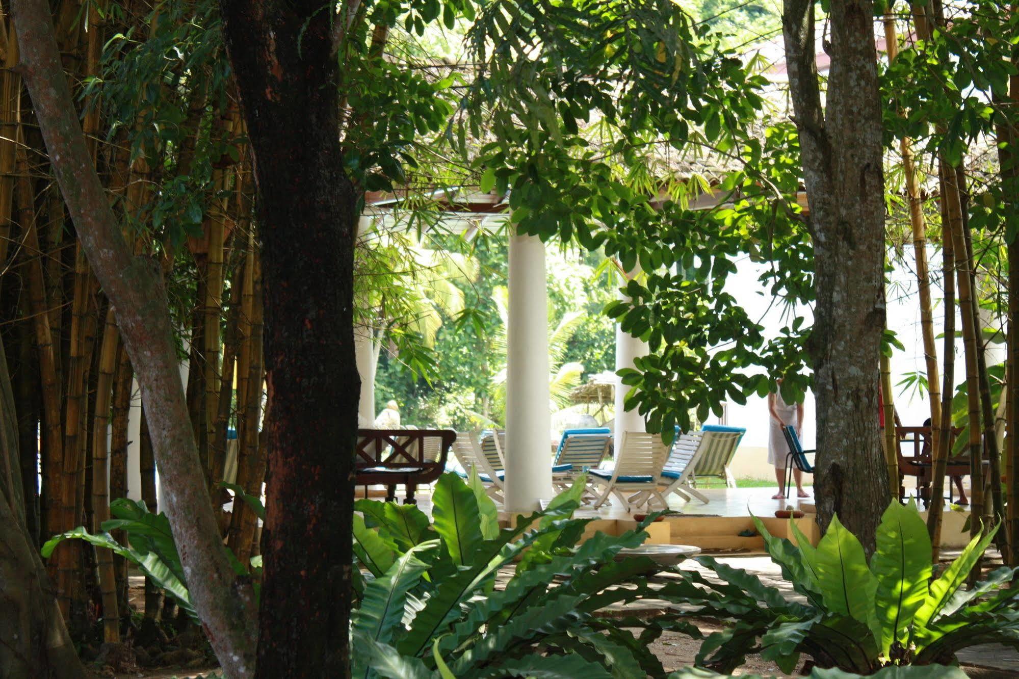 Nooit Gedacht Heritage Hotel Unawatuna Exterior photo