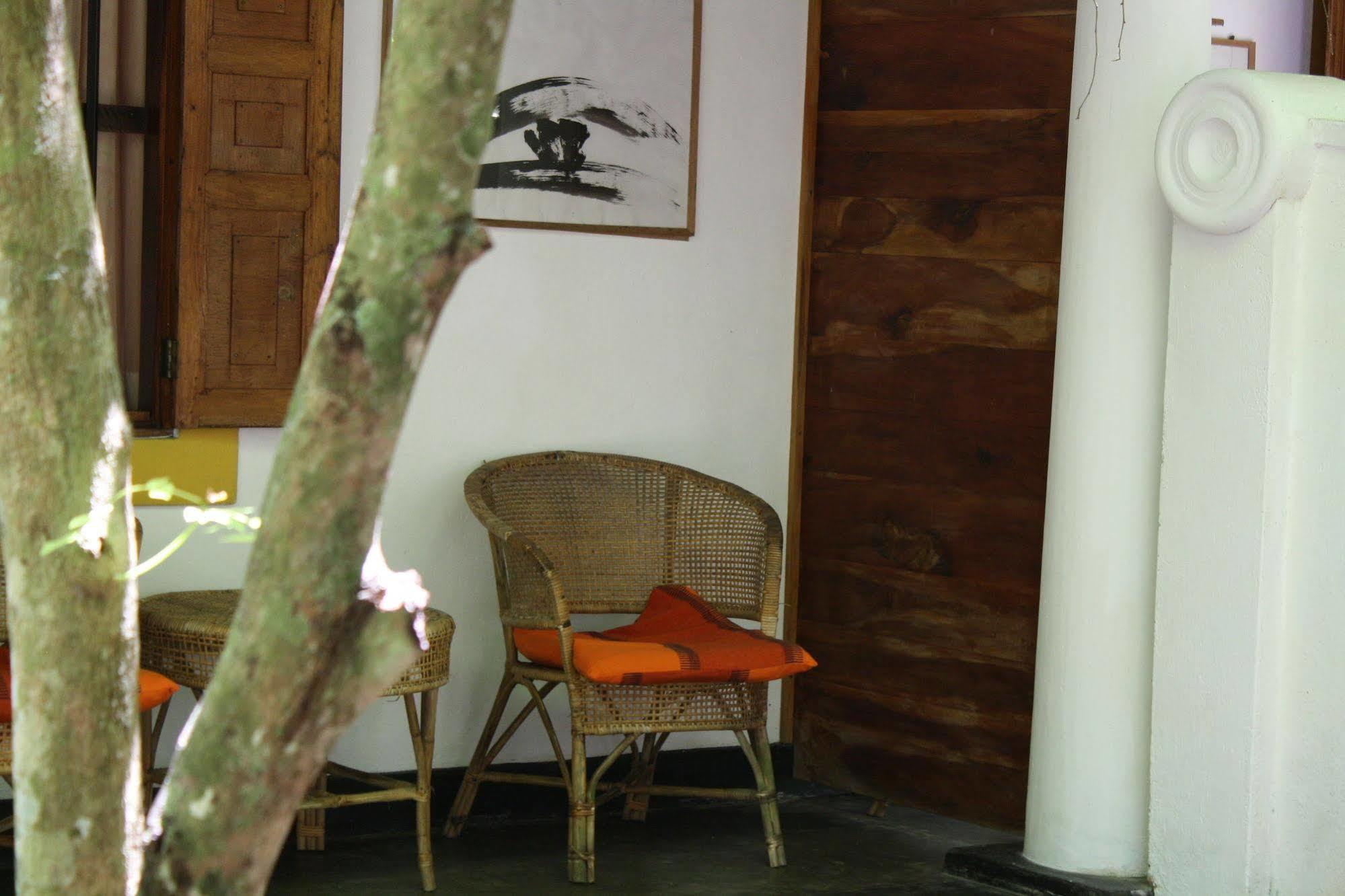 Nooit Gedacht Heritage Hotel Unawatuna Exterior photo