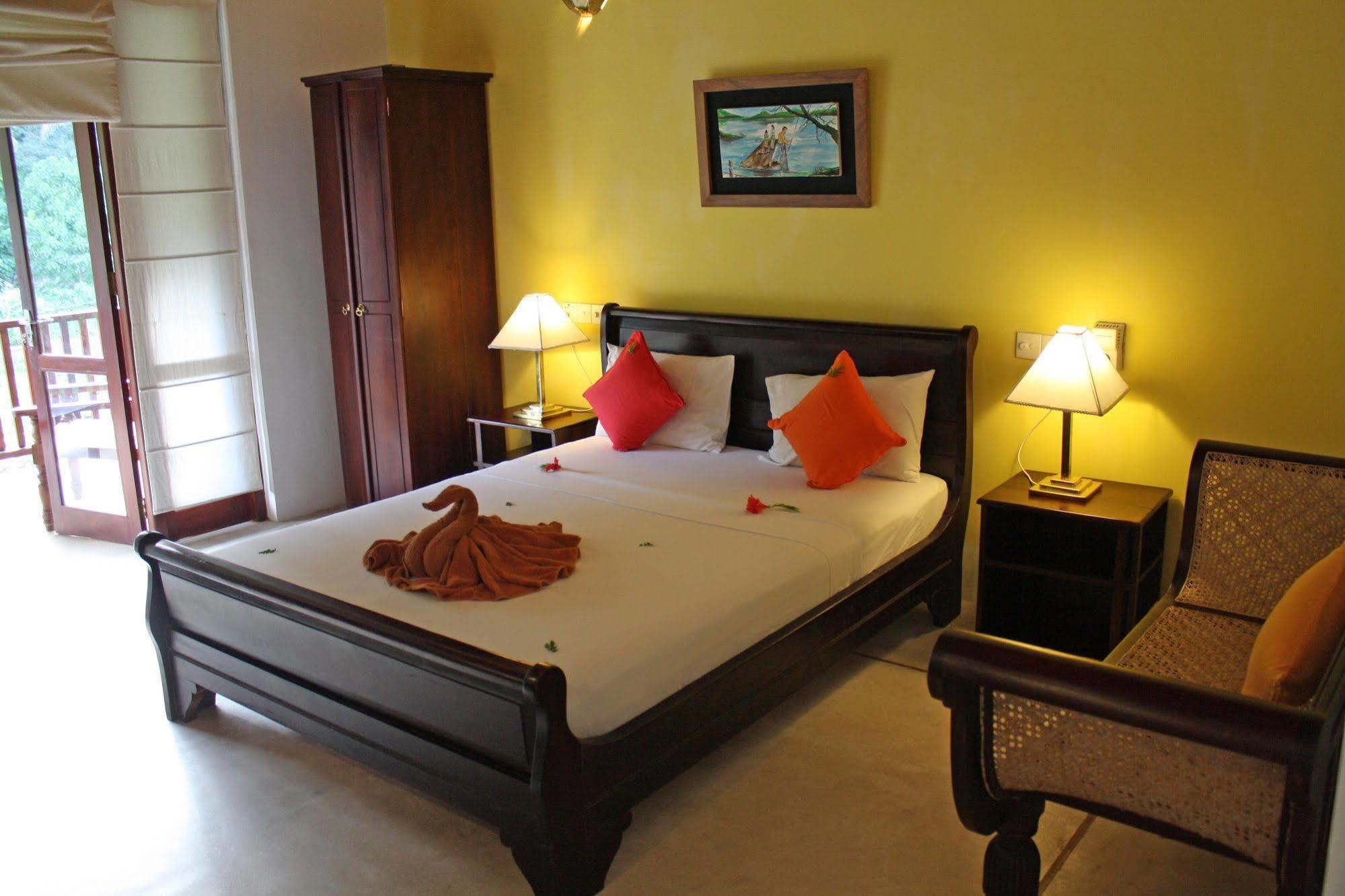 Nooit Gedacht Heritage Hotel Unawatuna Exterior photo