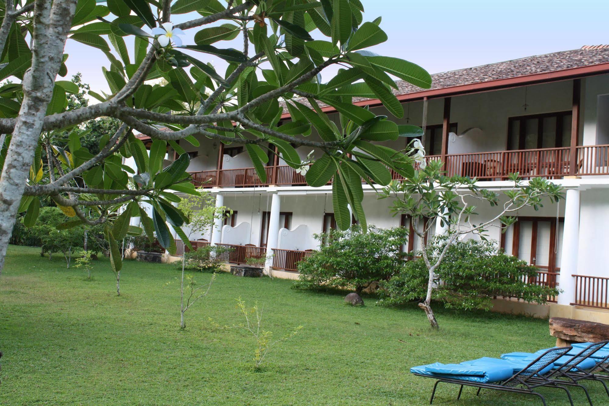 Nooit Gedacht Heritage Hotel Unawatuna Exterior photo