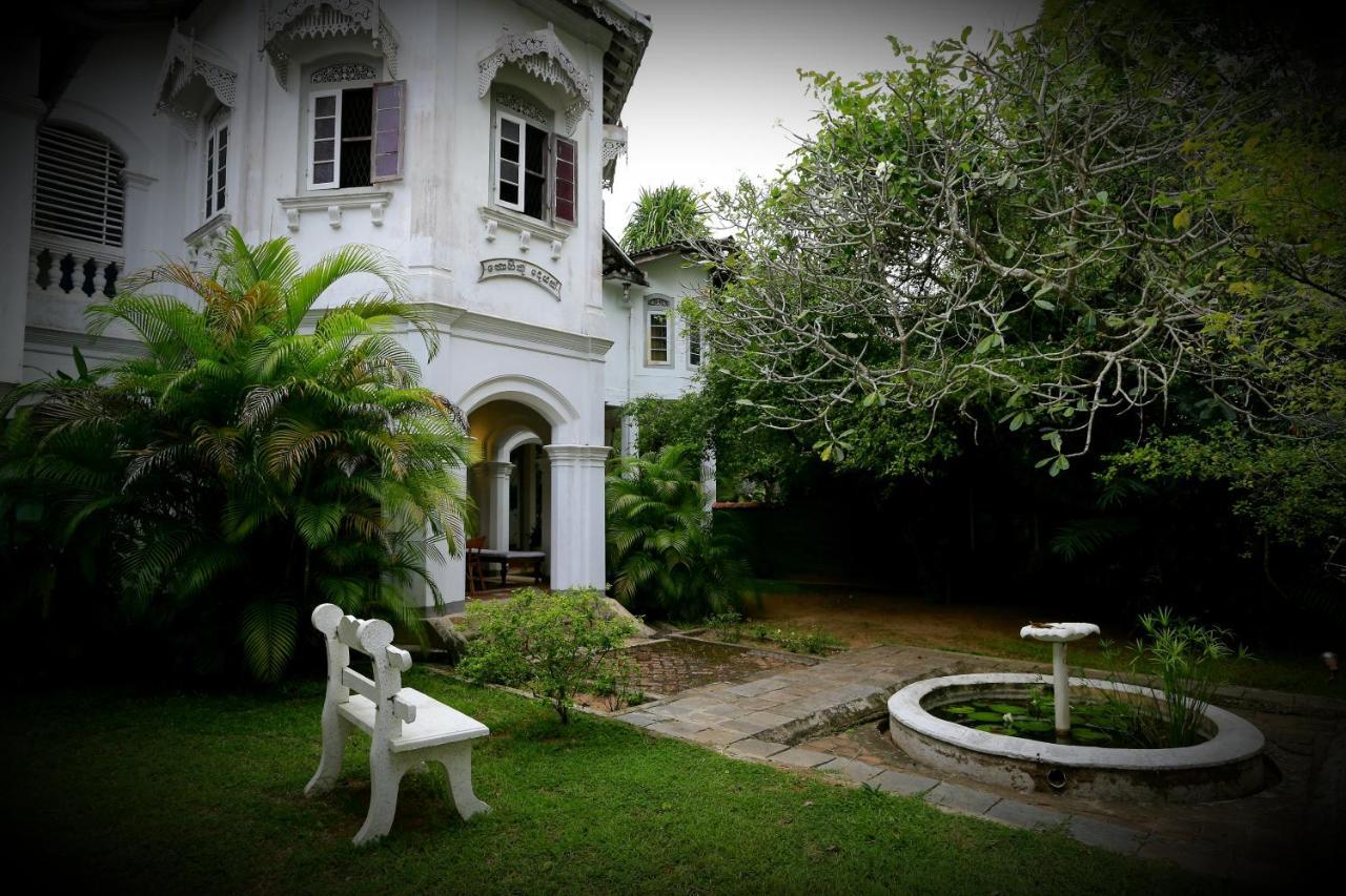 Nooit Gedacht Heritage Hotel Unawatuna Exterior photo